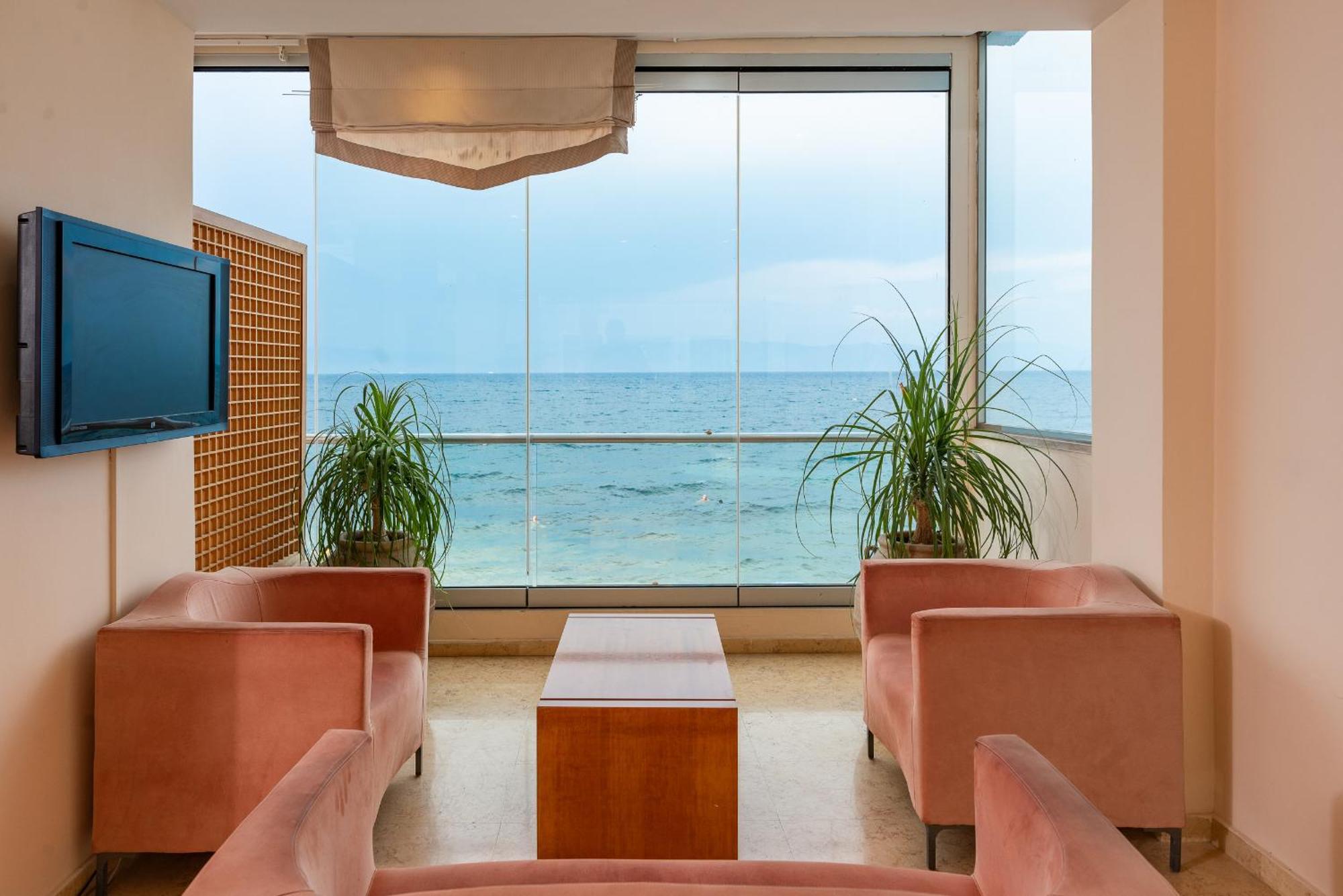 Hotel Corfu Maris