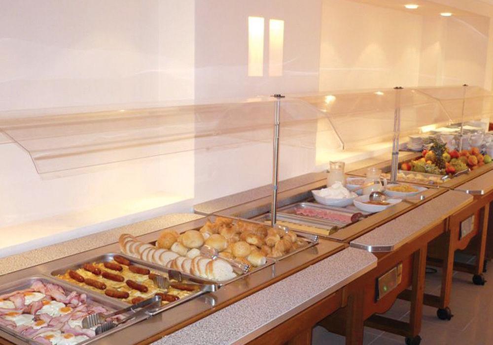 Corfu Maris 4*