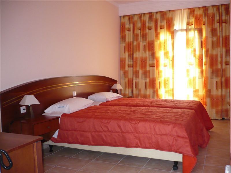 Corfu Maris Hotel 4*